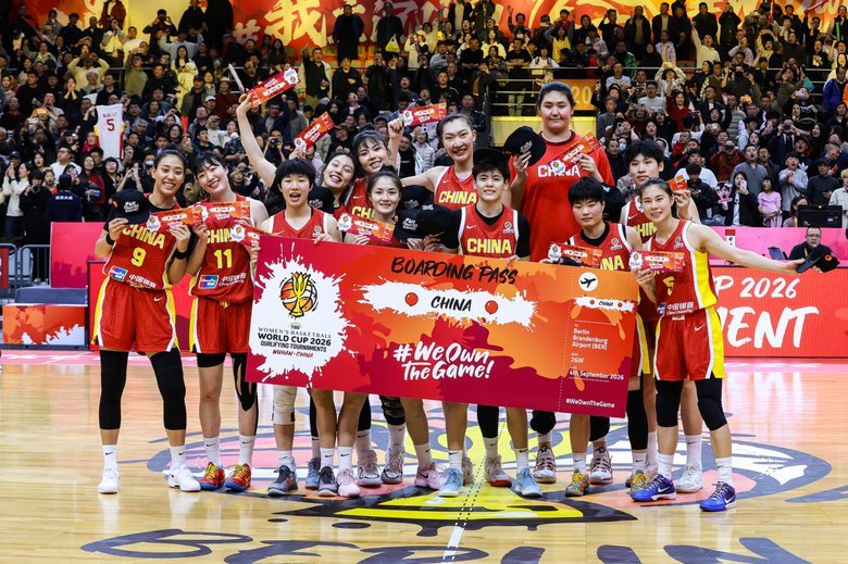 巴萨26-27赛季客场科比纪念球衣谍照曝光
