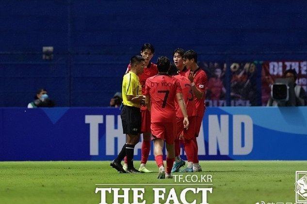 韩国u17被淘汰了，2-2乌鸡，被点球大战干掉了