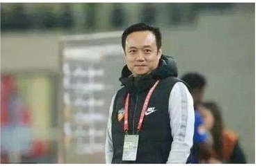 原深足总经理丁勇被终身禁足，记者：他因受贿等罪被判11年