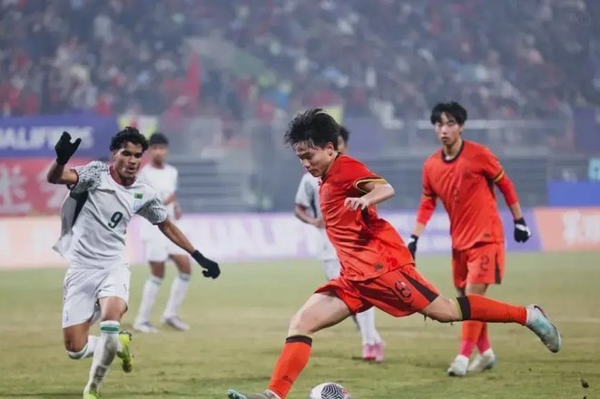 U17亚洲杯决赛死战日本前 中国队主教练队长出席发布会