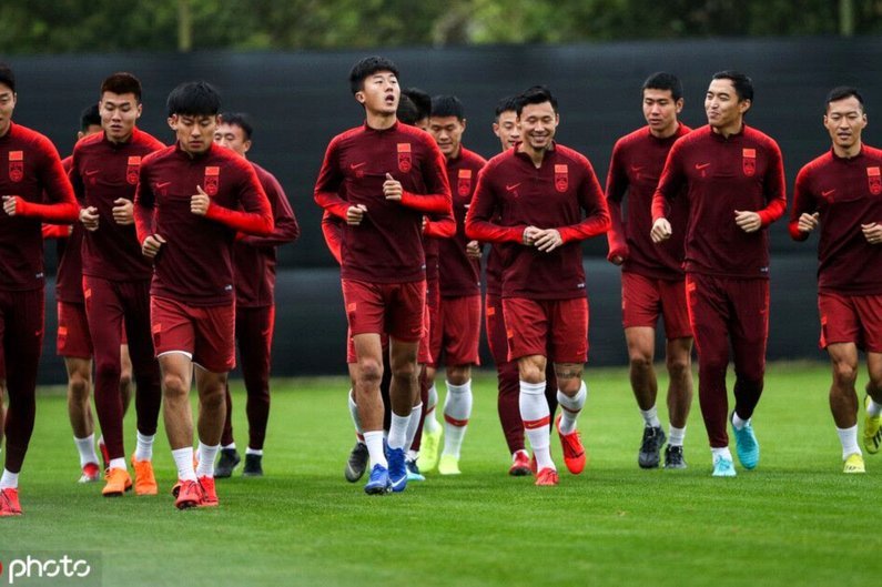 北青：U19国足热身赛与海港B队战平，球队29日凌晨赴法国