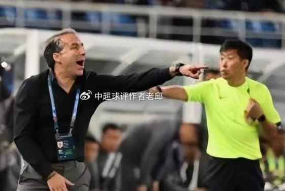 中国足球学不来西班牙这种传控技术，老老实实学董路那套吧