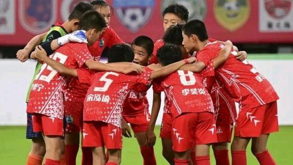 国内“黑子”怒举报李昊炎加盟拉玛西亚