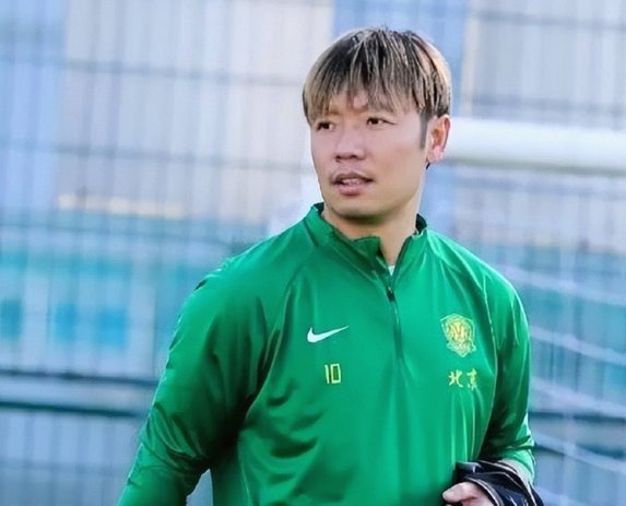 张稀哲绝杀破门！国安2-1浙江