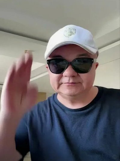 山东董粉力批董路青训理念撕裂