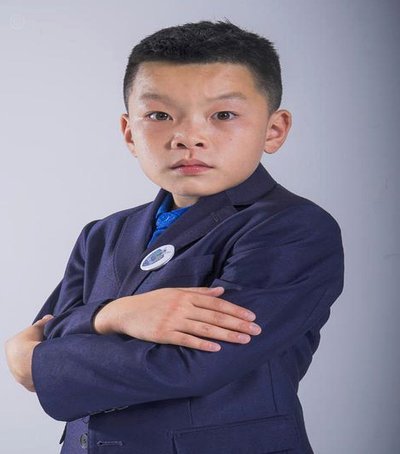 17岁吕孟洋加盟西班牙人B队，深耕欧洲足球之路